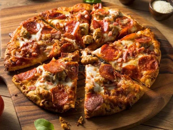 Americano A Lot Pizza